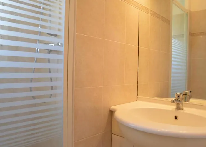 Sm320-164 Maxime 3 Pieces 6 Couchages Parking Et Piscine * Sainte-Maxime